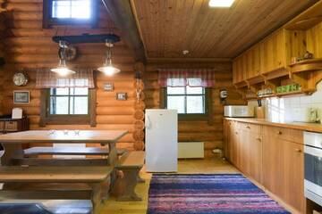 Фото номера Дом с 4 спальнями Дома для отпуска Laavu Holiday Homes г. Pelkosenniemi 26